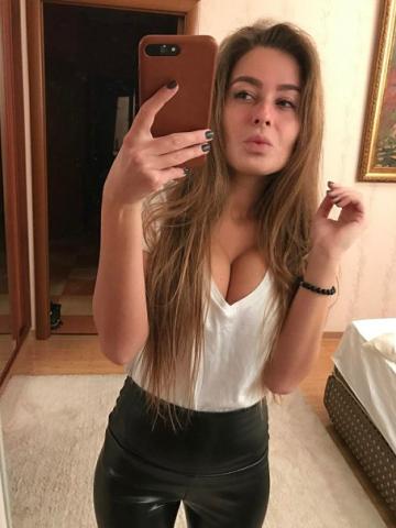 Проститутка Лея
